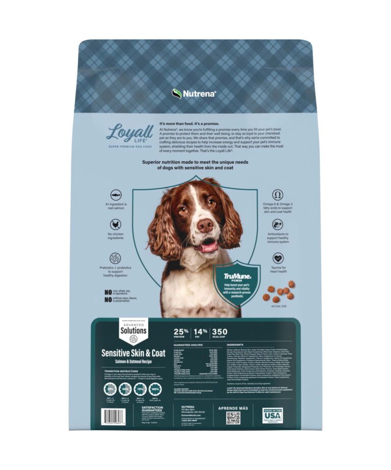 sensitive skin and coat salmon and oatmeal bag
