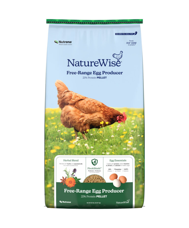 NatureWise Free-Range Egg Producer 21% Protein Pellet feed bag with herbal blend, FlockShield, and egg essentials for free-range hens.