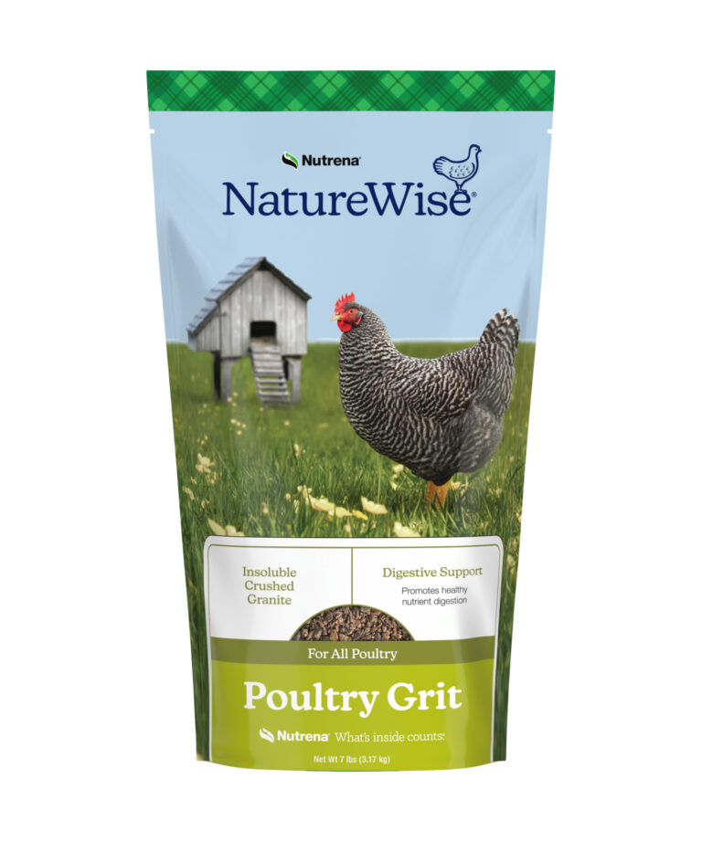 NatureWise Grit bag with insoluble crushed granite for digestive support in all poultry.